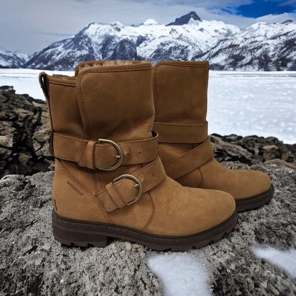 🆕❄️SOREL WATERPROOF MOTO BOOTS - Picture 8 of 15